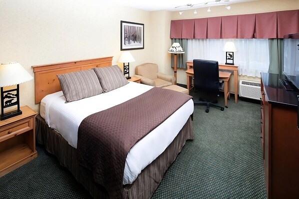 Unit with 1 Queen bed