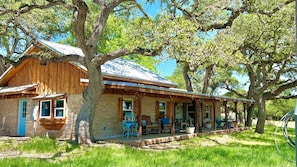 The Turquoise Treasure @ Hideaway Oaks