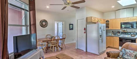 Eloy Vacation Rental | 2BR | 2BA | 960 Sq Ft | Step-Free Access