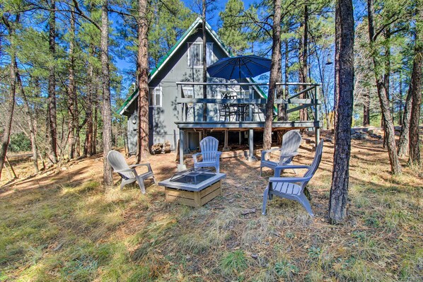Show Low Vacation Rental | 1BR & Loft | 1BA | Stairs Required for Access