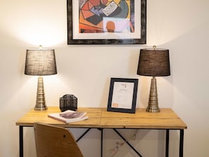 Designing the ideal workspace is all about personalizing it to suit your style!
