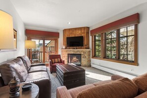 Living room with gas fireplace