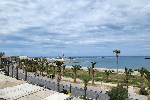 Vue sur la plage ou l’océan