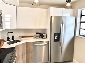 Kitchen (1)