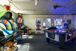 Spielezimmer