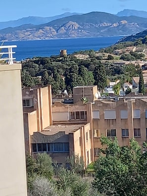 petite vue mer, et belle vue montagne