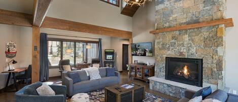 Main Living Space - TV, Arcade Game and Gas Fireplace