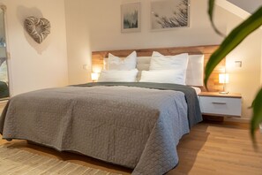 Schlafzimmer unten