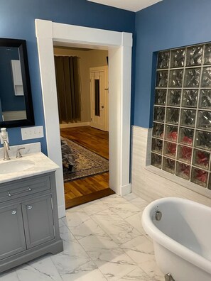 Master bath