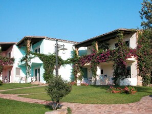 Plante, Ciel, Bâtiment, Fenêtre, Fleur, Maison, Lot Terre, Architecture, Arbre, Design Urbain