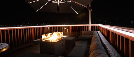 Rooftop Deck with lights that you can change to any color you want