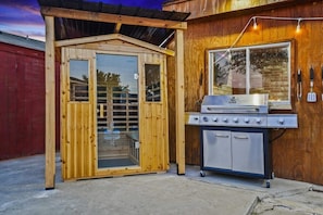 Sauna and grill