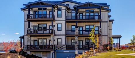 1145 Helling Court #301_26