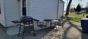 Ready for your backyard BBQ!
