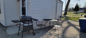 Ready for your backyard BBQ!
