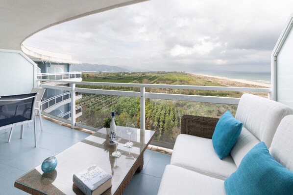 luxury beachfront apartment pets allowed sea views terrace Gandia