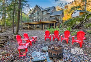 Fire Pit &amp; Seating