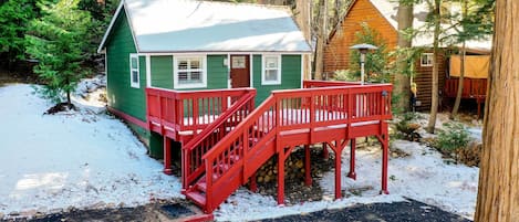 Running Springs Vacation Rental | 1BR | 1BA | Steps Required for Access