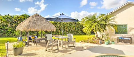 West Palm Beach Vacation Rental | 3BR | 3BA | 2,700 Sq Ft | Step-Free Access