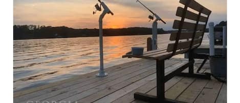 Enjoy fantastic fishing on Lake Sinclair and fabulous sunsets during your stay.