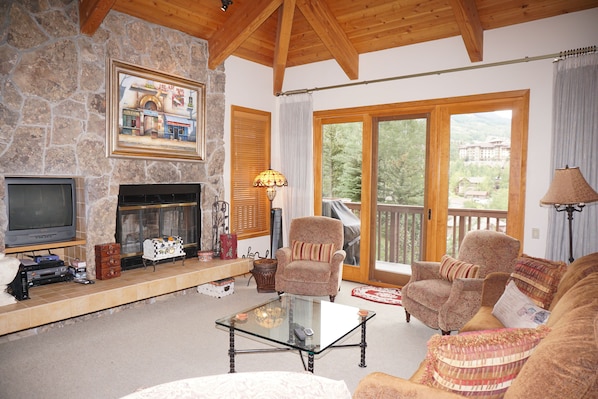 Family room with Wood Burning Fireplace and views of Mount Daly.