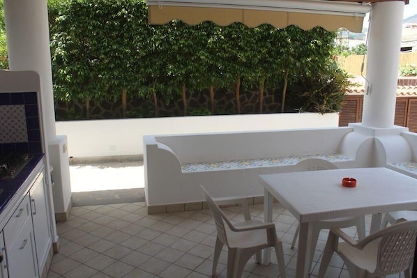 terrace and kitchenette