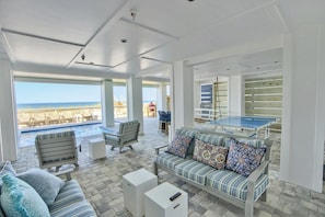 Fully Furnished Private Pool Deck