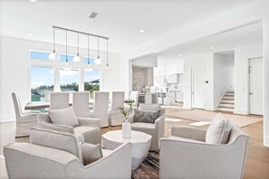 3rd Floor main living area