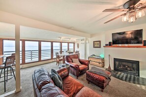 Living Room | Fireplace | Panoramic Lake Views | Single-Story Unit