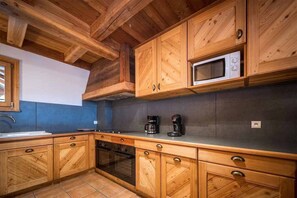 Prepare meals in the comfort of your very own fully-equipped kitchen.