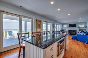 Open concept kitchen to the living room.