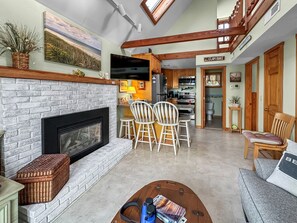 Entry into living room