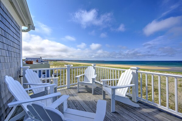 Welcome to 281 Phillips Road, Sagamore Beach!
