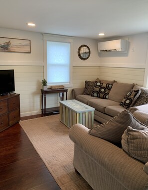Living room w/ TV- 302 Phillips Road