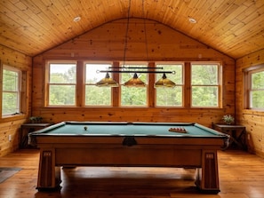 Spielezimmer
