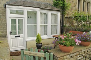 Barton Cottage in West Burton, Wensleydale in the Yorkshire Dales