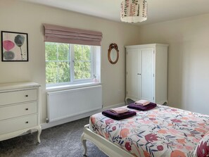 Double bedroom | Bay Tree House, Buxton