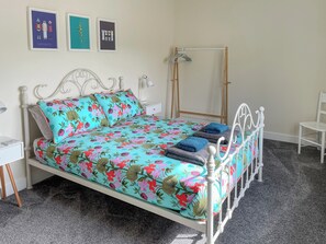 Double bedroom | Bay Tree House, Buxton