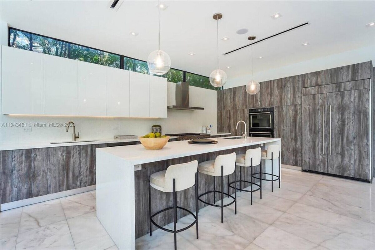 Playa Villa – Modern Luxury Redefined