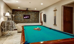 Spielezimmer