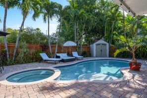 Cool off and soak up the sun. The perfect day for a poolside escape.