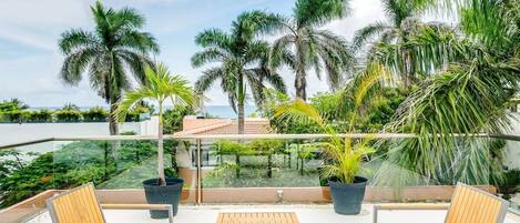 The private roof terrace with a partial (& beautiful!) ocean view!