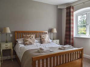 Double bedroom | The Dairy - Brook House Farm, Minshull Vernon, near Nantwich
