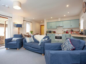 Open plan living space | The Stables, Clyst Honiton, near Exeter