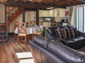 Open plan living space | Llys Elen Two - Llys Elen Retreats, Llanfairpwllgwyngyll