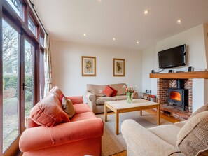 Living area | Kestrel Barn - Piggyback Barns, Sculthorpe, Fakenham