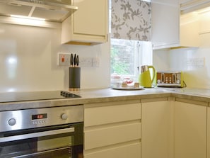 Well-equipped kitchen | Shepherd’s Bield - Doddick Farm Cottages, Threlkeld, near Keswick