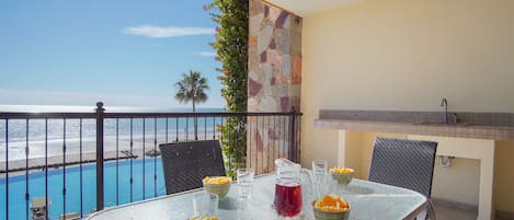 Enjoy the ocean breeze on the patio!