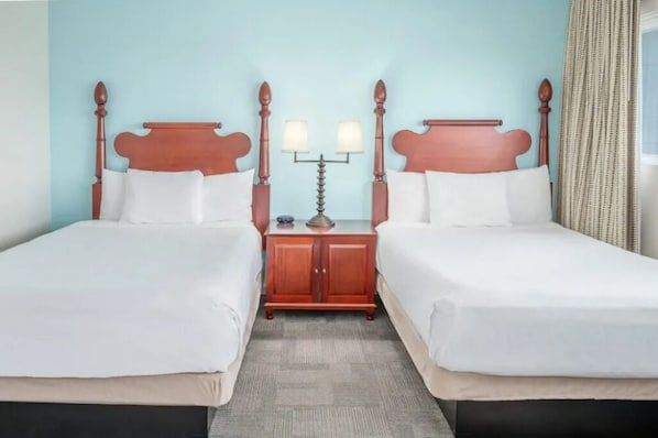 Unit with comfortable bed