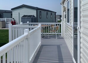 Purn Gold 6 (Pet) - Riverside Holiday Village, Bleadon, Weston-Super-Mare